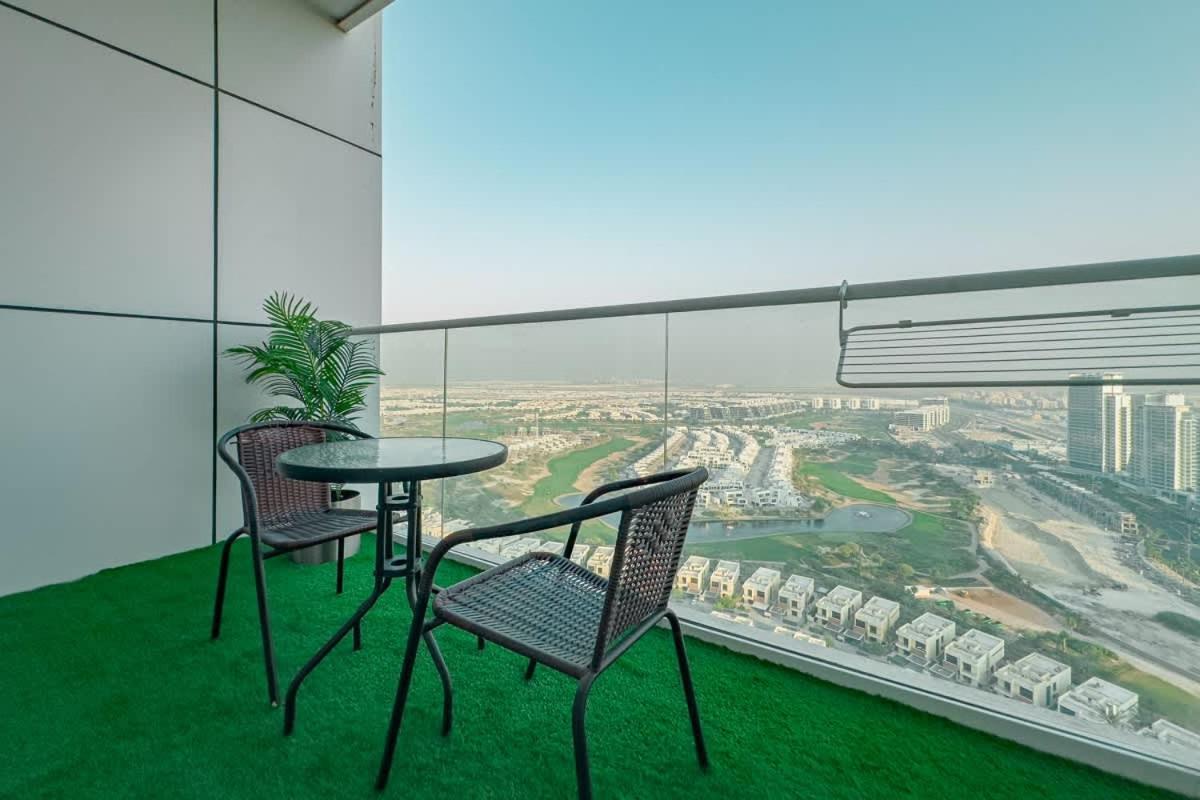 Damac Hills Carson On Golf Course Apartment *