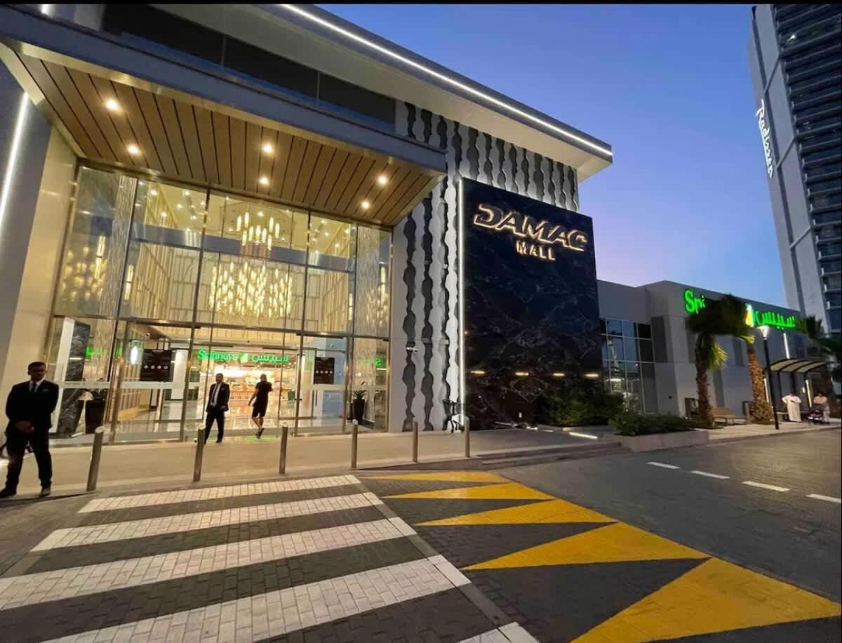 Damac Hills Carson On Golf Course * Dubai